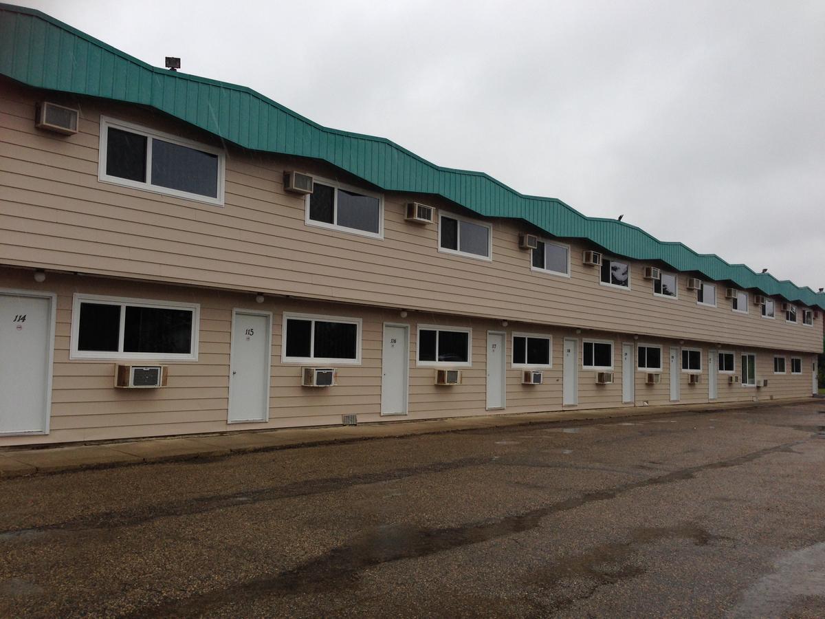 Plains Motor Inn Stettler Екстер'єр фото