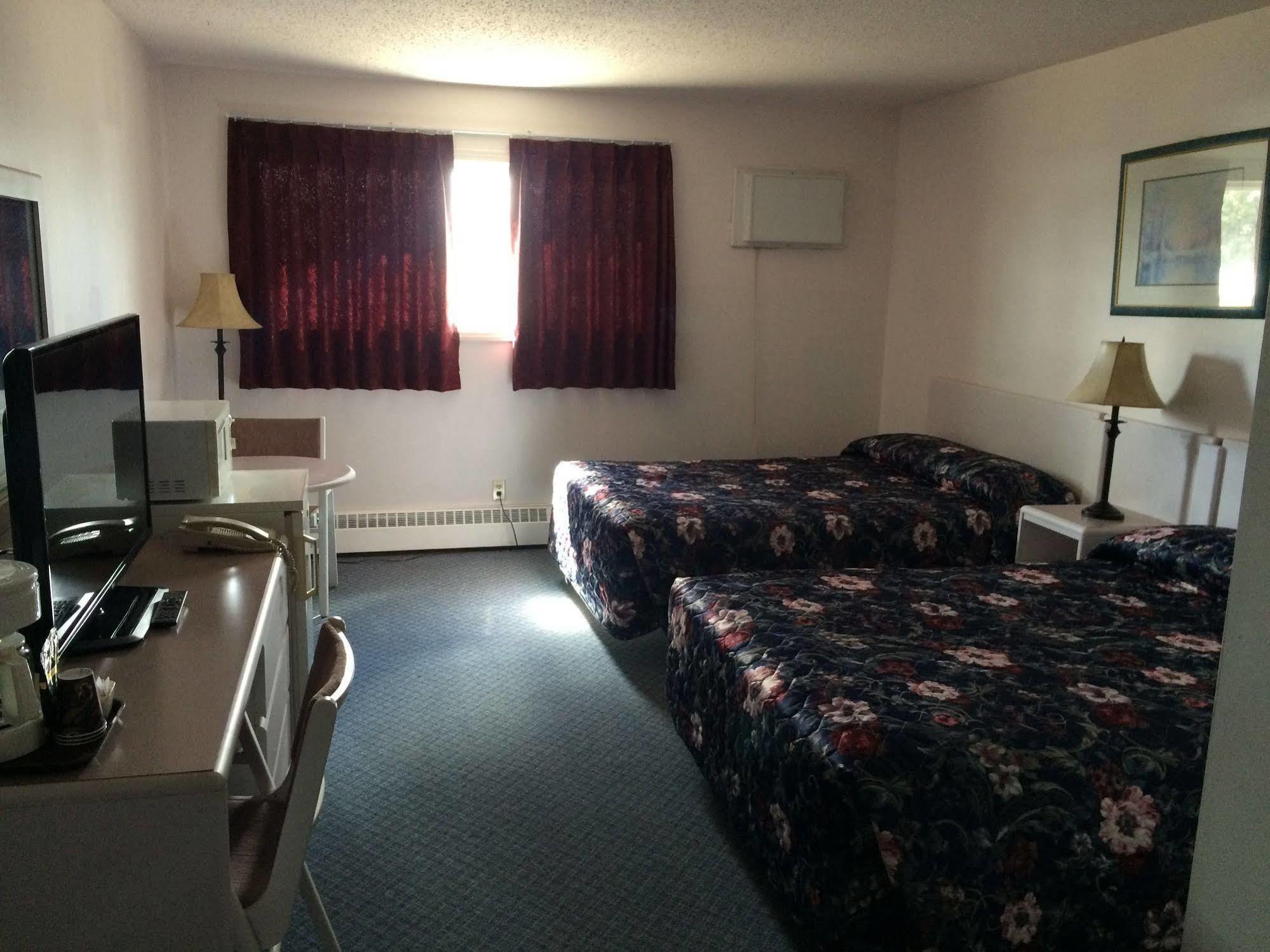 Plains Motor Inn Stettler Екстер'єр фото